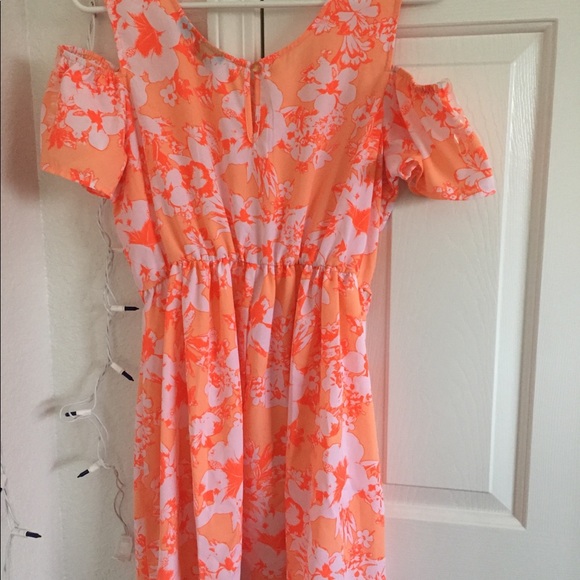 Very bright super fun floral dress - Picture 2 of 3
